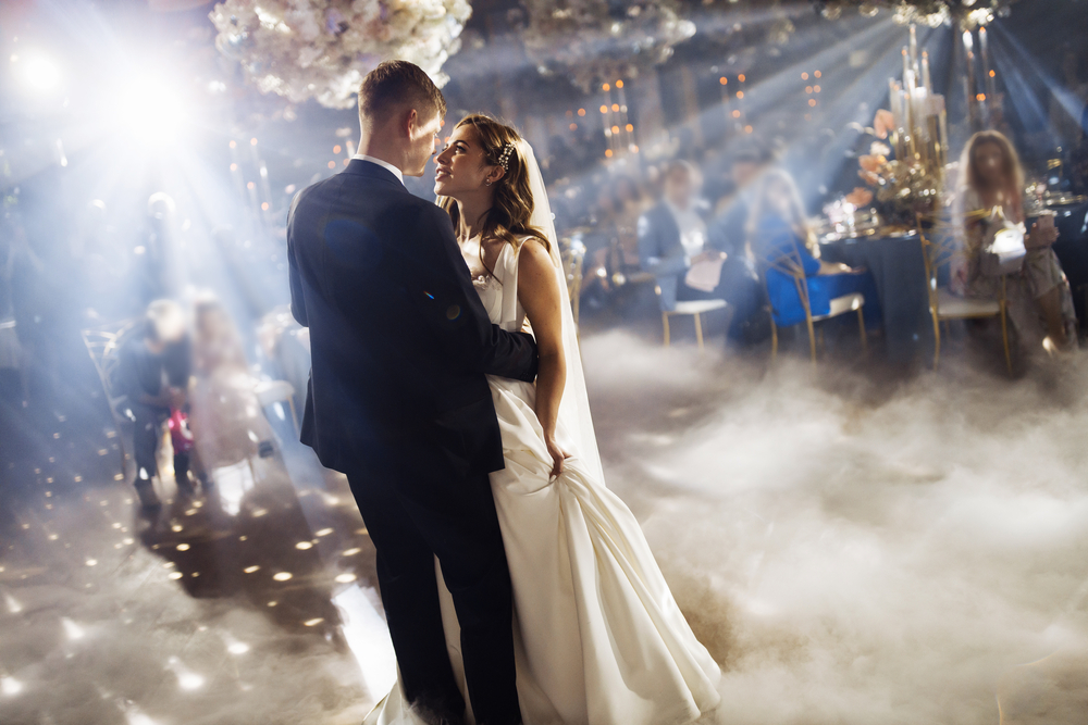 What Is a Wedding DJ Responsible For?